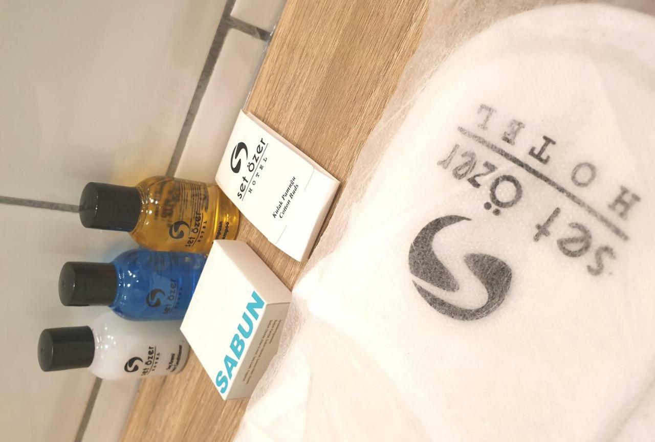 Hotel Set Oezer