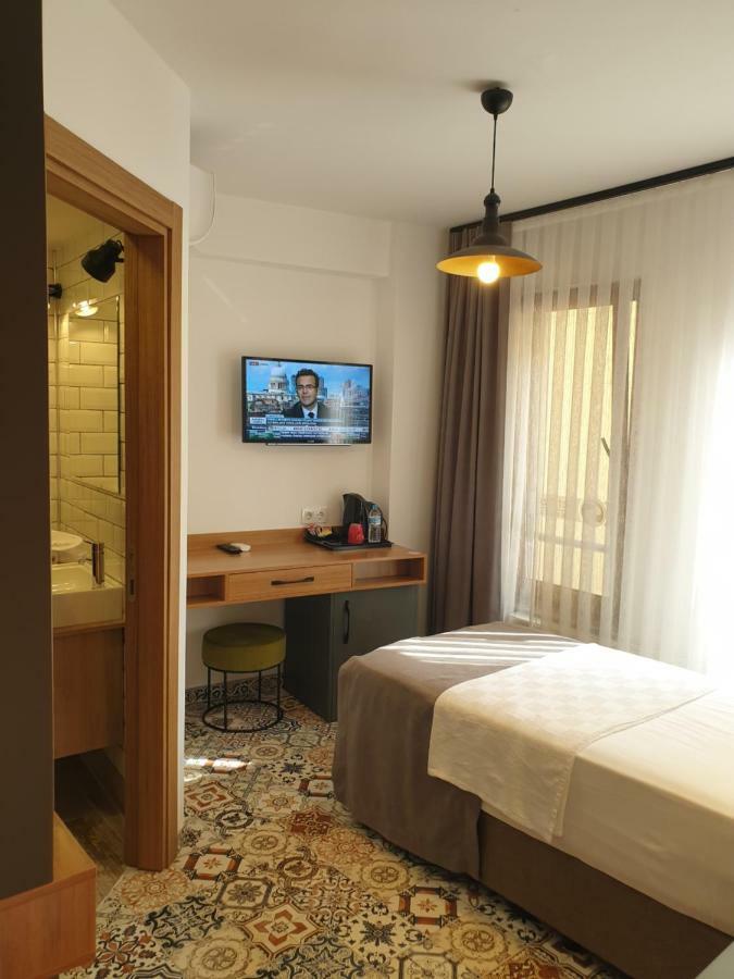 Hotel Set Oezer